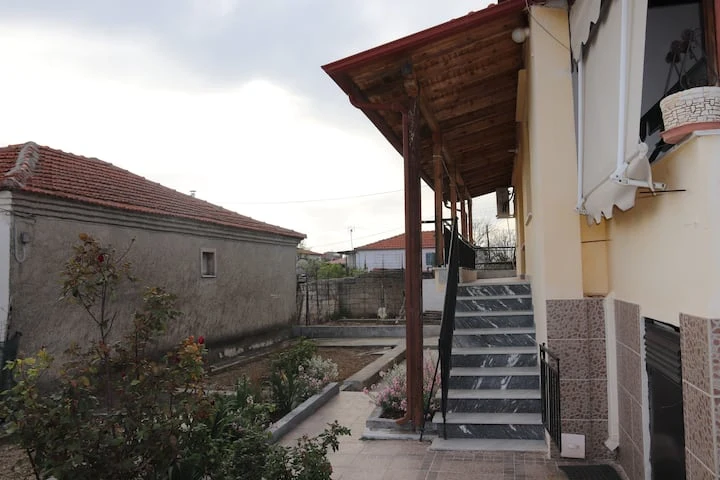 Terasa pored kuće
